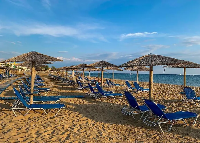 Aris Seaside Issos Beach